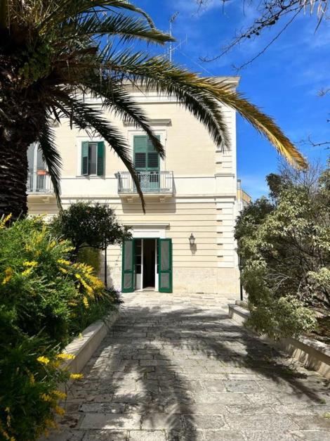 Apartamento Giardino A Mare Bari Exterior foto